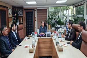 توسعه فعالیت‌های ورزشی و زمینه تشکیل تیم کشتی فرزندان کارکنان دانشگاه بررسی شد